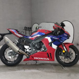 Мотоцикл Honda CBR1000RR с пробегом 7679 km