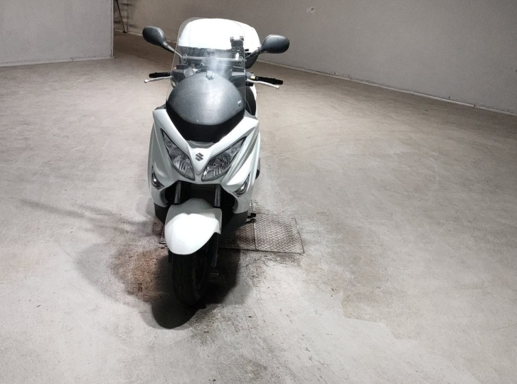 Мотоцикл Suzuki BURGMAN 200 с пробегом 23356 km