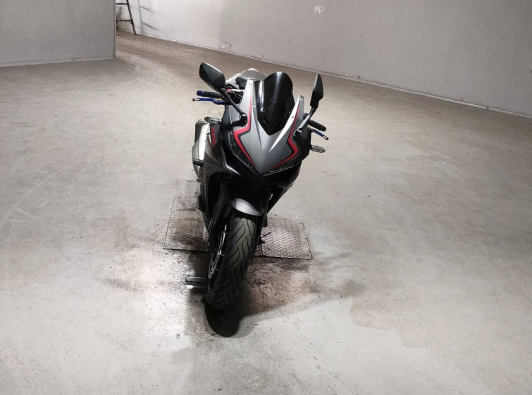 Мотоцикл Honda CBR400R з пробігом 18260 km