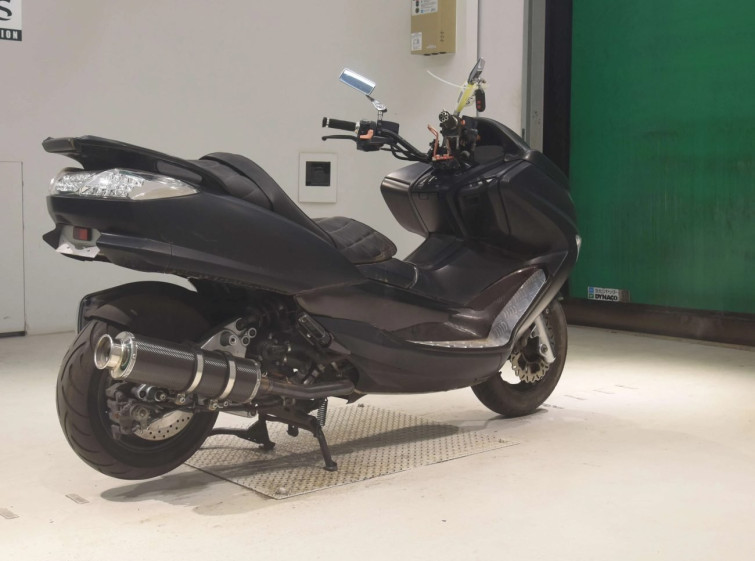 Мотоцикл Yamaha MAJESTY250 з пробігом 21122 km