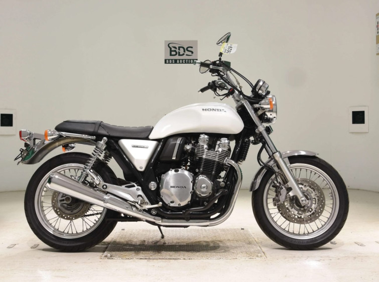 Мотоцикл Honda CB1100EXA з пробігом 7427 km