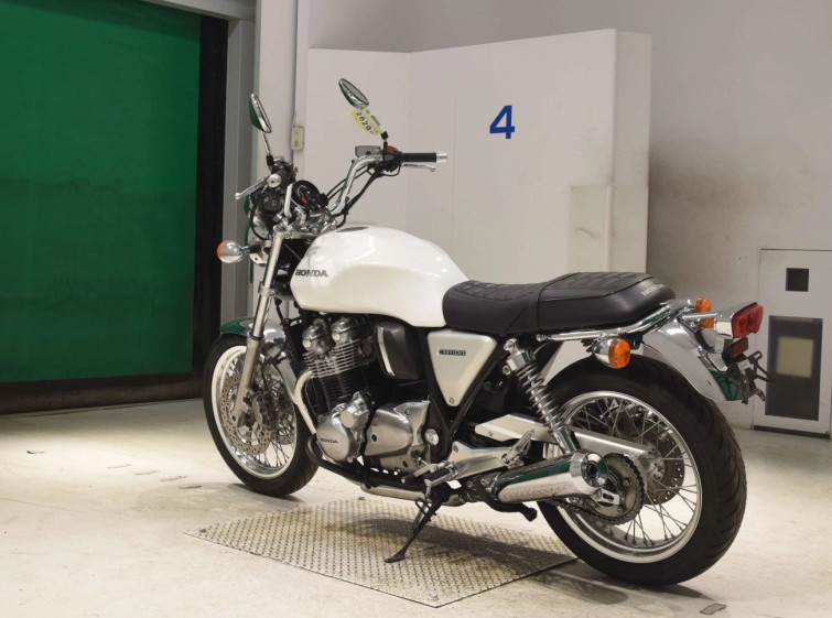 Мотоцикл Honda CB1100EXA з пробігом 7427 km