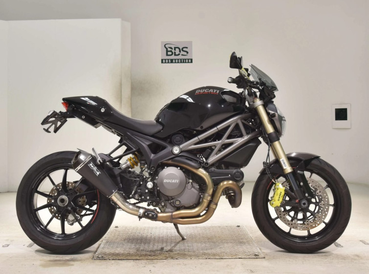 Мотоцикл Ducati MONSTER 1100EVO с пробегом 21279 km