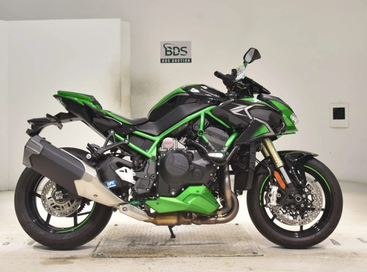 Мотоцикл Kawasaki Z H2 з пробігом 2957 km