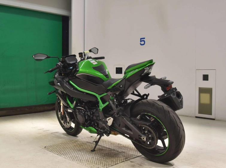 Мотоцикл Kawasaki Z H2 з пробігом 2957 km