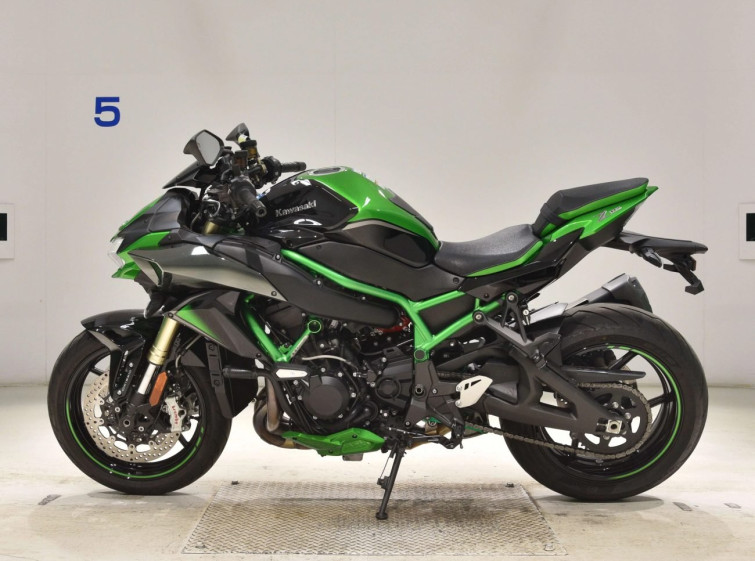 Мотоцикл Kawasaki Z H2 з пробігом 2957 km