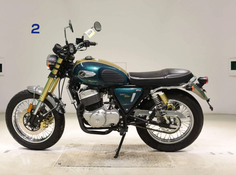 Мотоцикл GPX LEGEND 250 BRYLON с пробегом 1920 km
