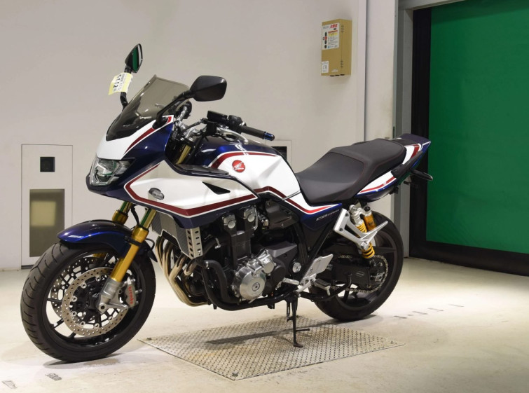 Мотоцикл Honda CB1300SF BOLDOR с пробегом 3056 km