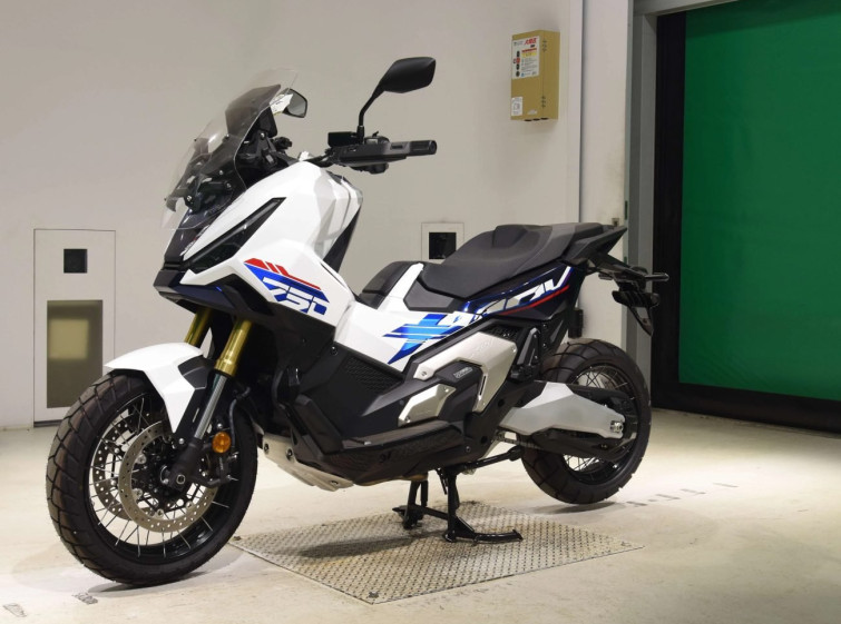 Мотоцикл Honda X-ADV750-2 з пробігом 29 km