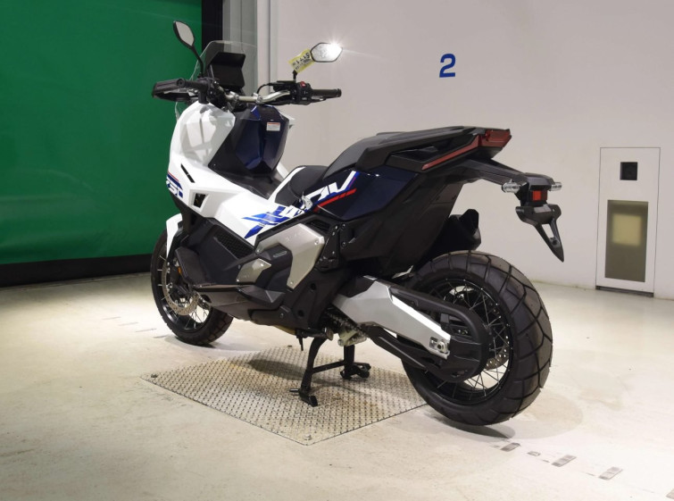 Мотоцикл Honda X-ADV750-2 з пробігом 29 km