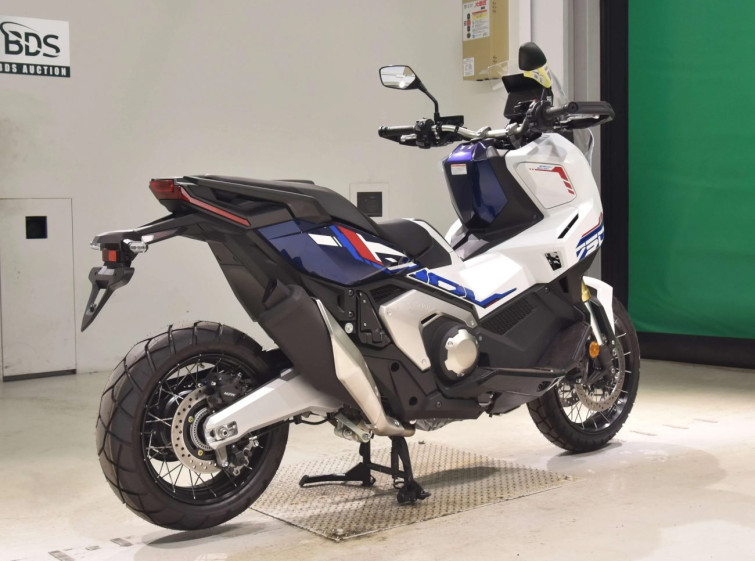 Мотоцикл Honda X-ADV750-2 з пробігом 29 km