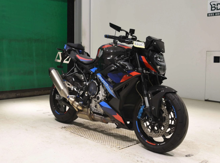 Мотоцикл BMW M1000R с пробегом 8114 km