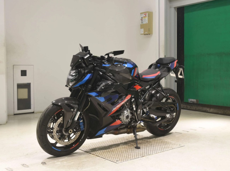 Мотоцикл BMW M1000R с пробегом 8114 km