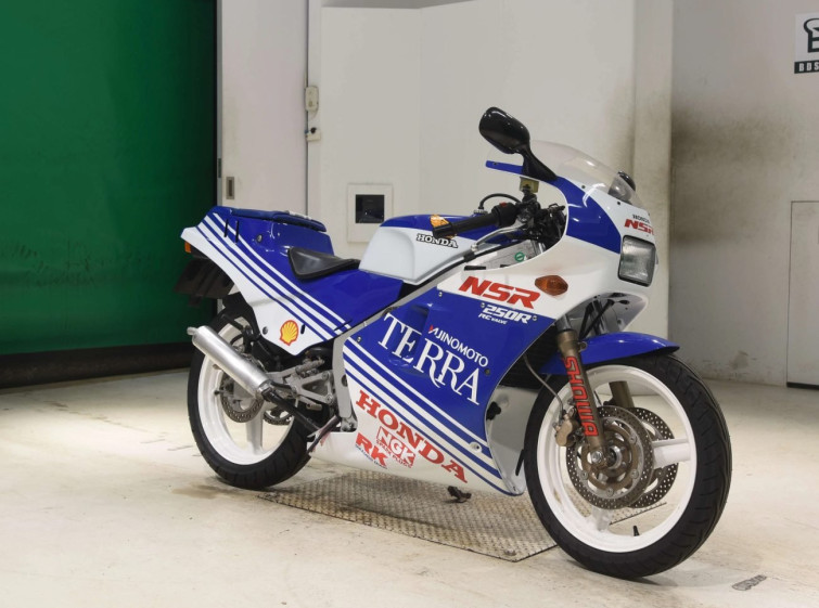 Мотоцикл Honda NSR250R з пробігом 4062 km