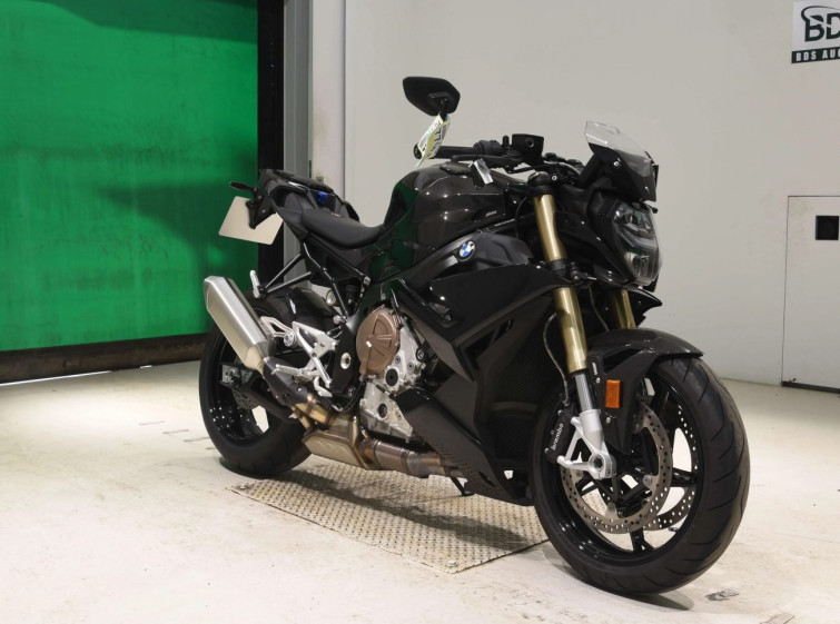 Мотоцикл BMW S1000R з пробігом 2331 km