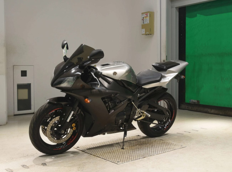 Мотоцикл Yamaha YZF-R1 з пробігом 100836 km