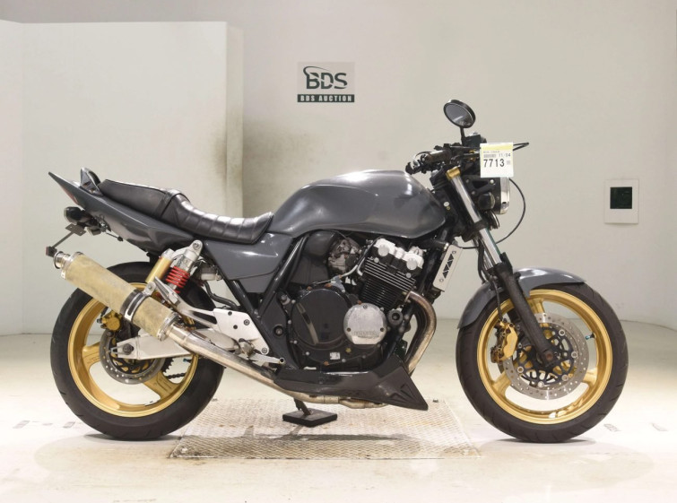Мотоцикл Honda CB400SFV с пробегом 35012 km