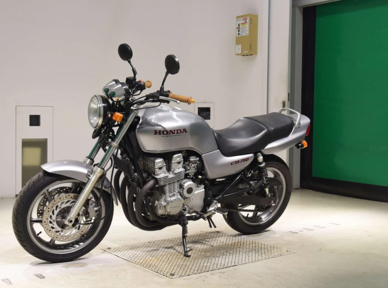 Мотоцикл Honda CB750SF з пробігом 10311 km