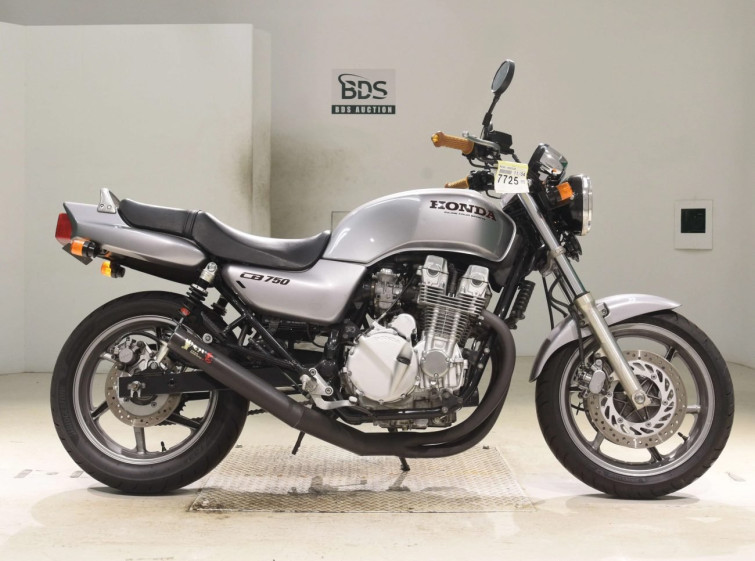 Мотоцикл Honda CB750SF з пробігом 10311 km