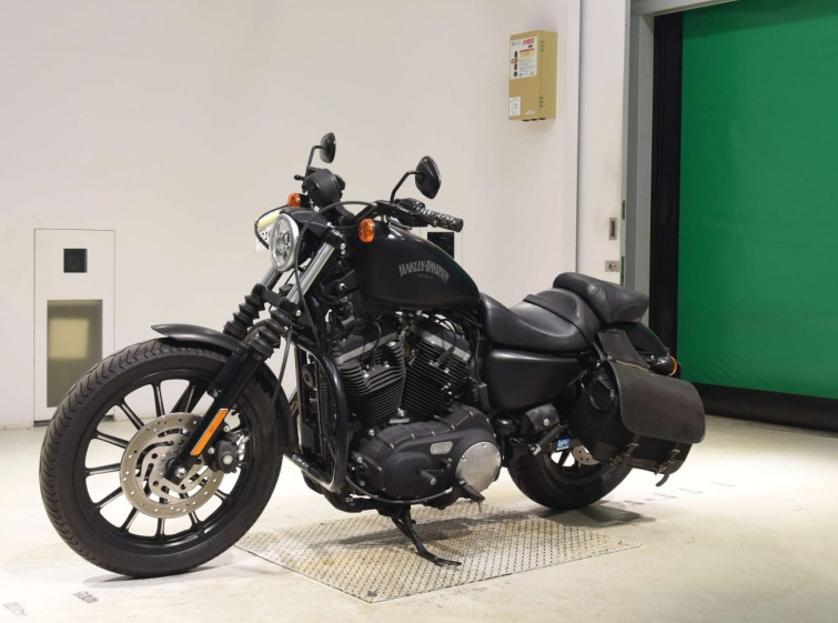 Мотоцикл HD SPORTSTER IRON XL883N с пробегом 4253 km