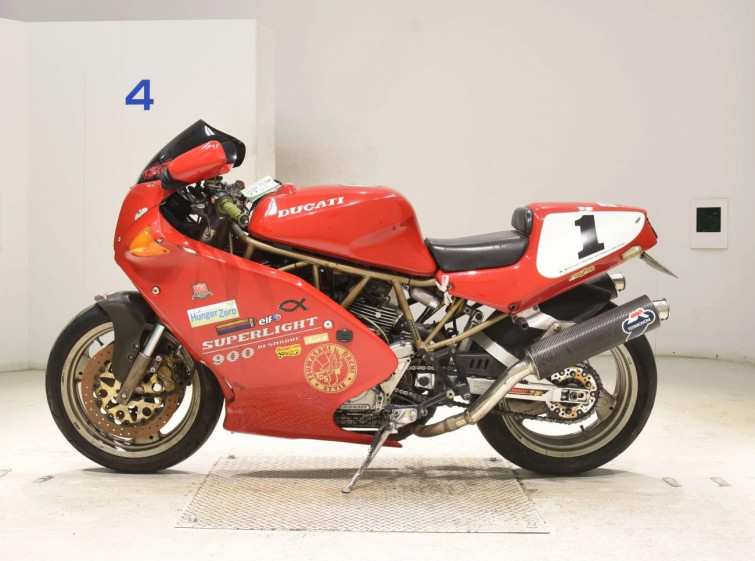 Мотоцикл Ducati 900SS с пробегом 48737 km