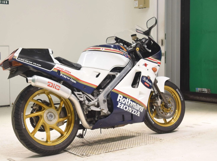 Мотоцикл Honda VFR400R з пробігом 45065 km