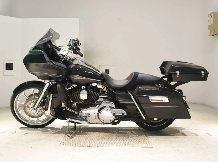 Мотоцикл HD ROAD GLIDE FLTR1580 с пробегом 119922 km