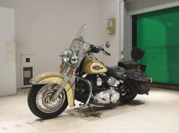 Мотоцикл HD HERITAGE FLSTC1580 с пробегом 20948 km