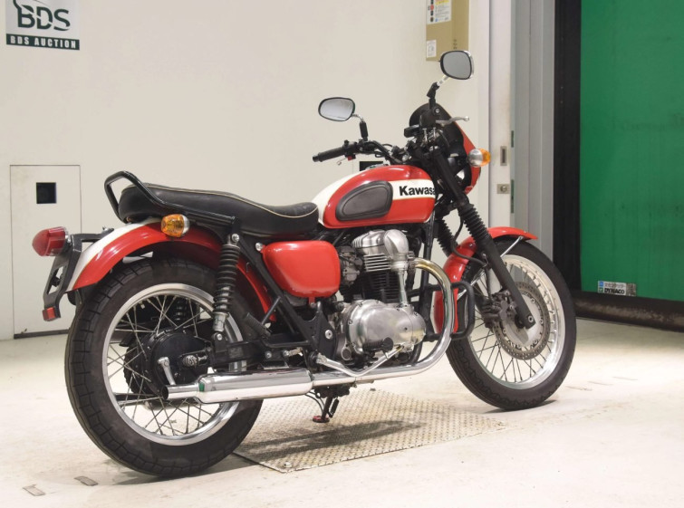 Мотоцикл Kawasaki W400 з пробігом 27660 km