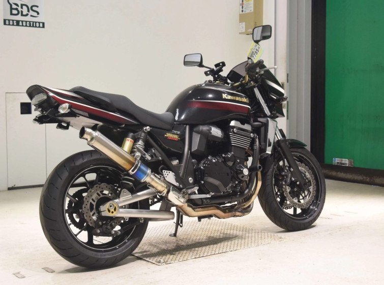 Мотоцикл Kawasaki ZRX1200 DAEG с пробегом 3958 km