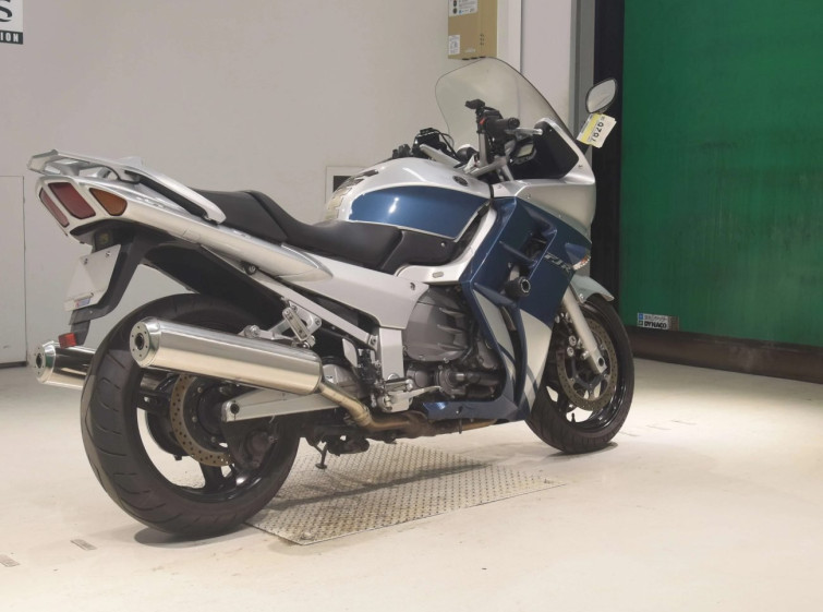 Мотоцикл Yamaha FJR1300 з пробігом 24991 km
