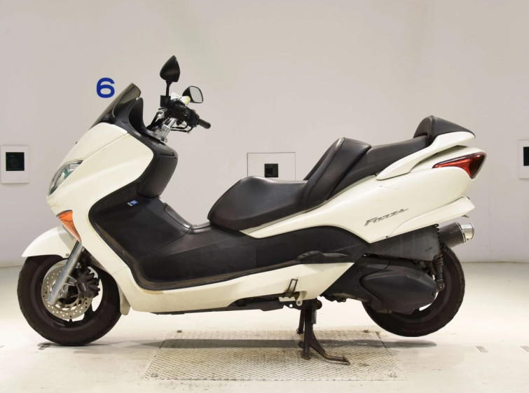 Мотоцикл Honda FORZA Z