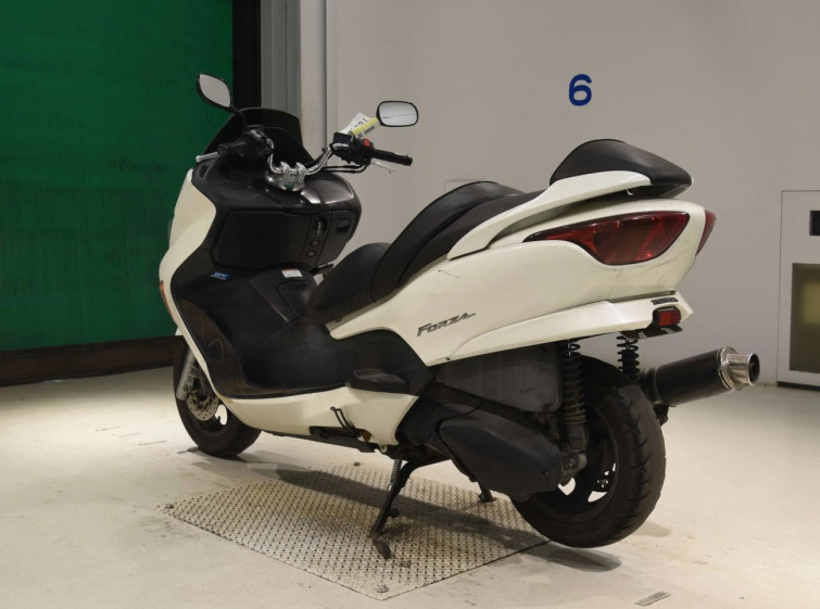 Мотоцикл Honda FORZA Z