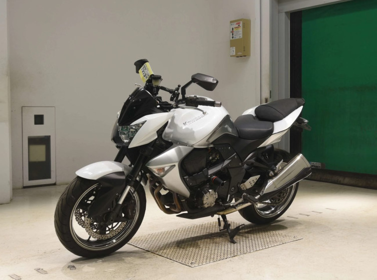 Мотоцикл Kawasaki Z1000 з пробігом 24015 km