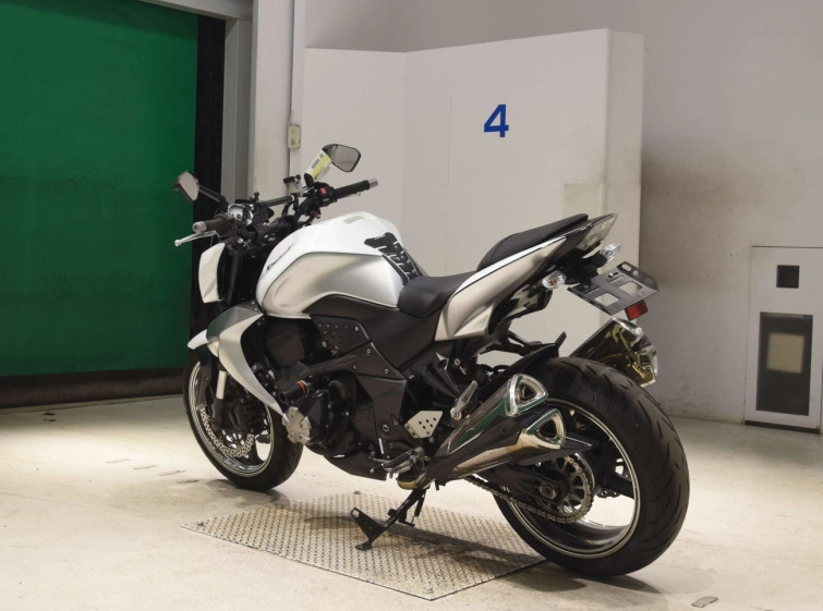 Мотоцикл Kawasaki Z1000 з пробігом 24015 km