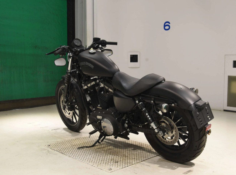 Мотоцикл HD SPORTSTER IRON XL883N с пробегом 1687 km