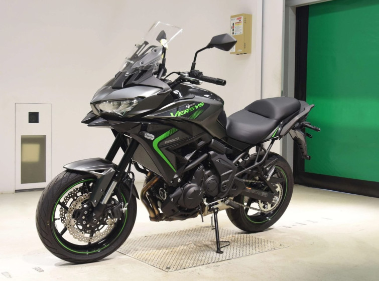 Мотоцикл Kawasaki VERSYS 650A с пробегом 1096 km