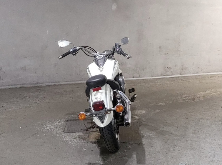 Мотоцикл Yamaha DRAGSTAR XVS250 с пробегом 16955 km