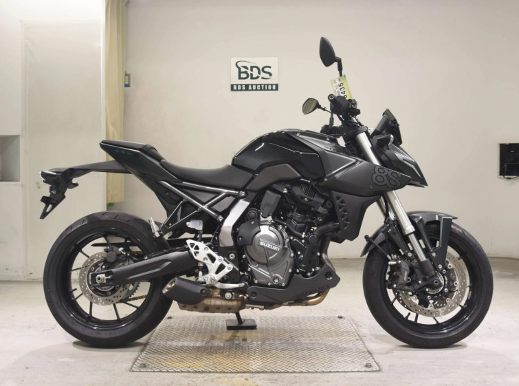 Мотоцикл Suzuki GSX-8S с пробегом 5235 km