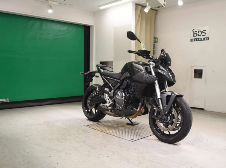 Мотоцикл Suzuki GSX-8S с пробегом 5235 km