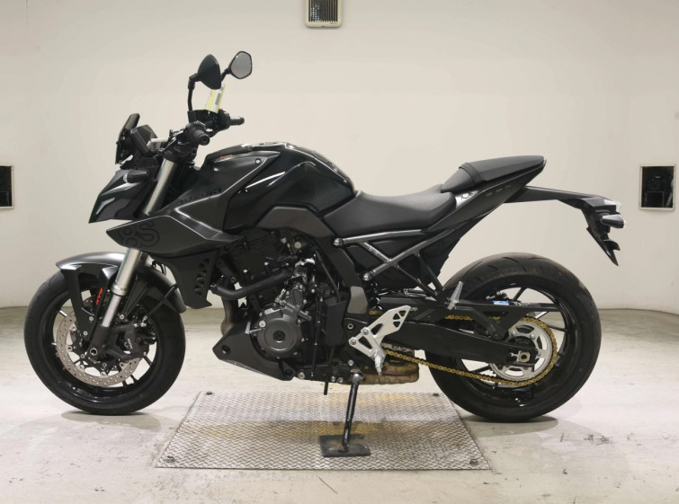 Мотоцикл Suzuki GSX-8S с пробегом 5235 km