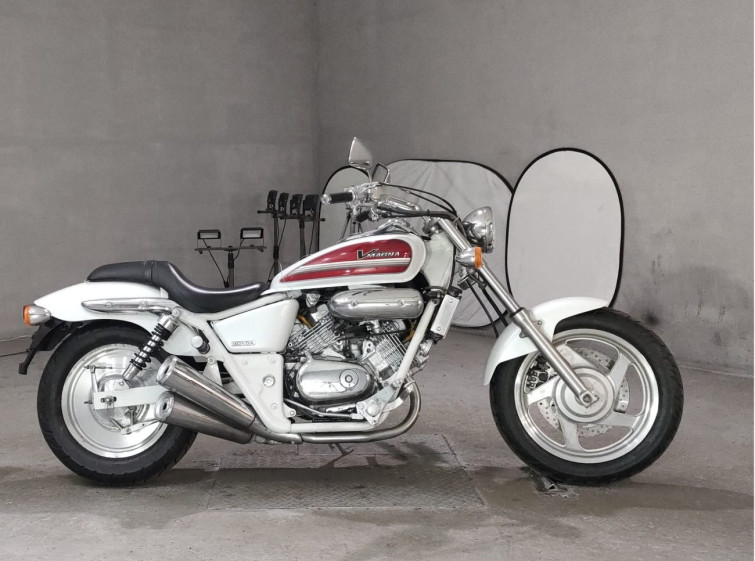 Мотоцикл Honda MAGNA250 с пробегом 23426 km