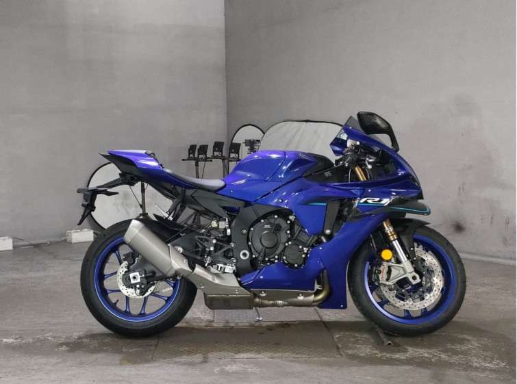 Мотоцикл Yamaha YZF-R1 с пробегом 1 km