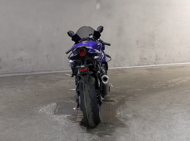 Мотоцикл Yamaha YZF-R1 с пробегом 1 km