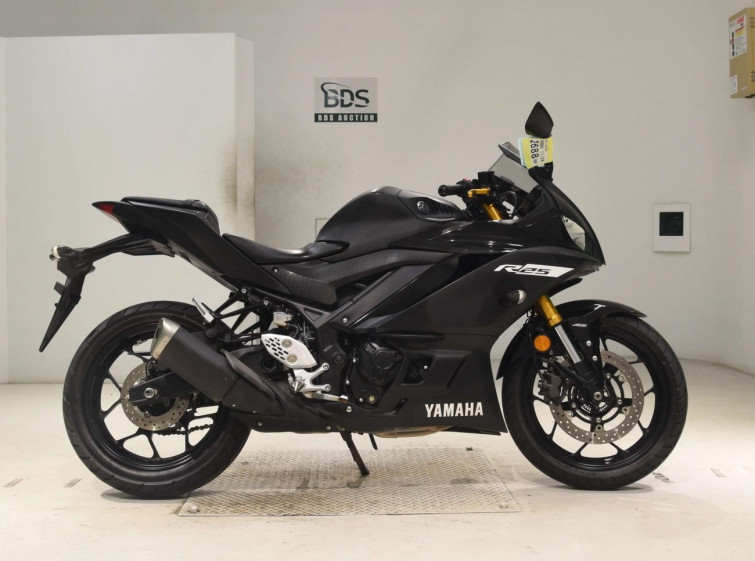Мотоцикл Yamaha YZF-R25 з пробігом 19705 km