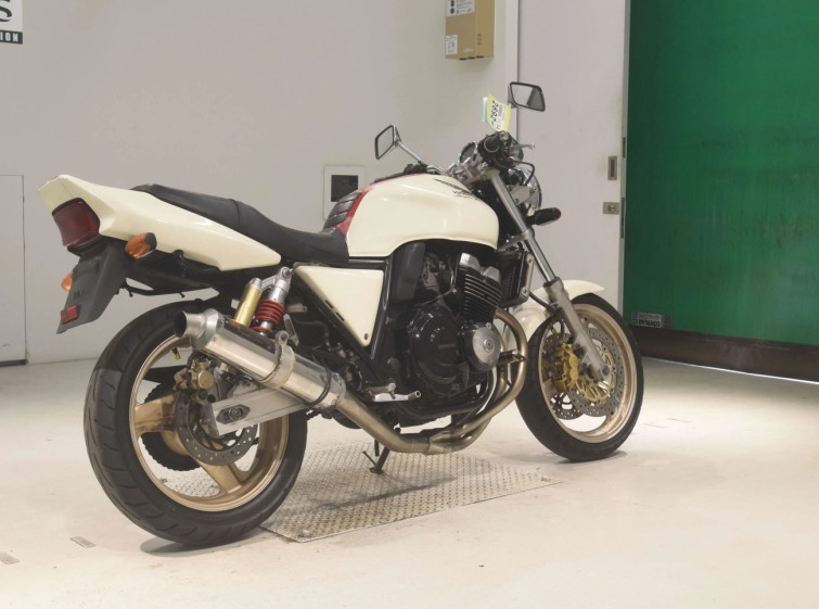 Мотоцикл Honda CB400SF з пробігом 57619 km