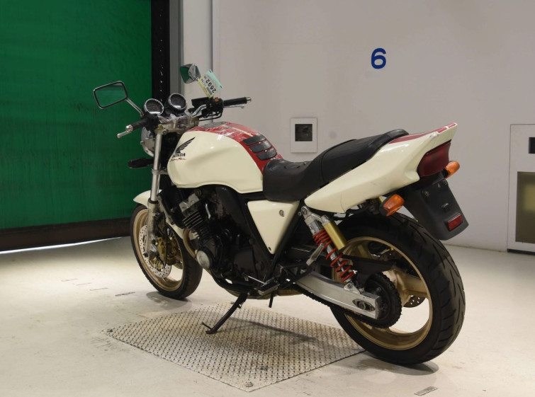 Мотоцикл Honda CB400SF з пробігом 57619 km
