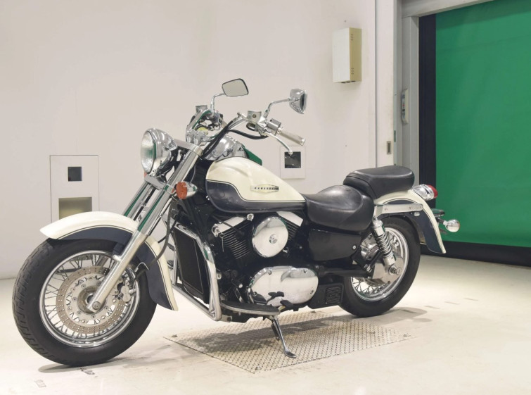 Мотоцикл Kawasaki VULCAN1500 CLASSIC з пробігом 22931 km