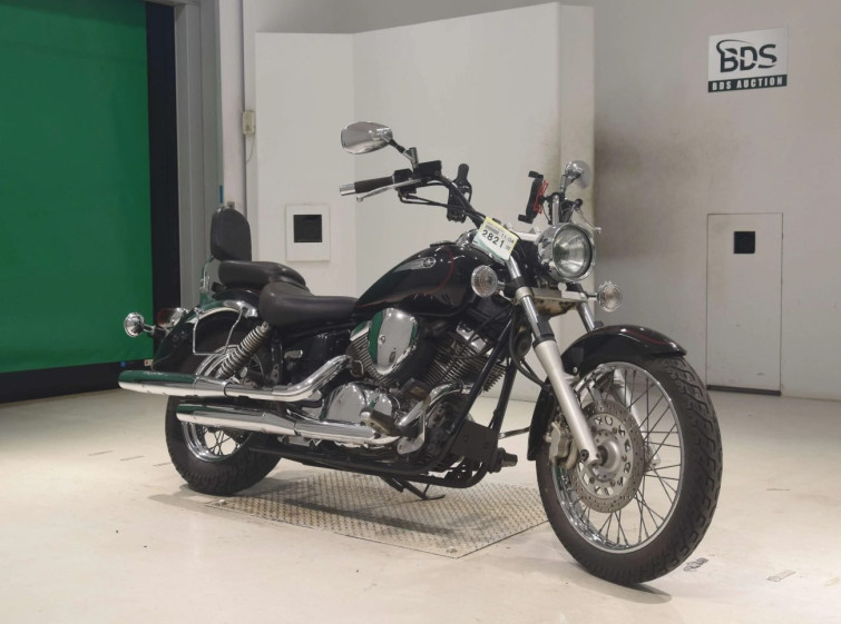 Мотоцикл Yamaha DRAGSTAR XVS250