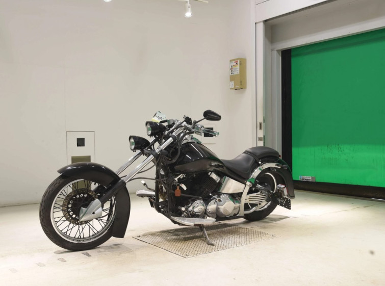 Мотоцикл Yamaha DRAGSTAR XVS400